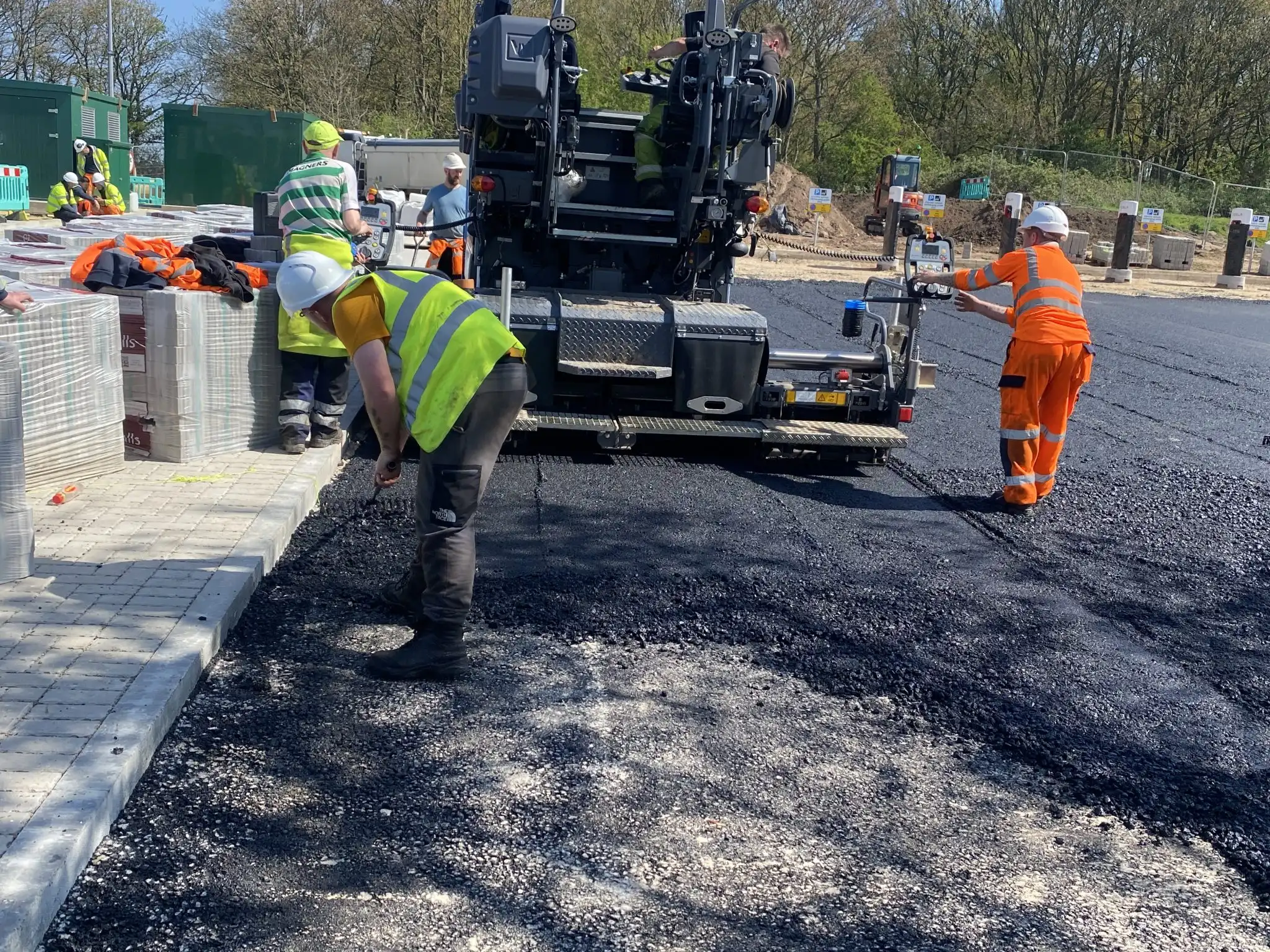 Kerbing & Paving